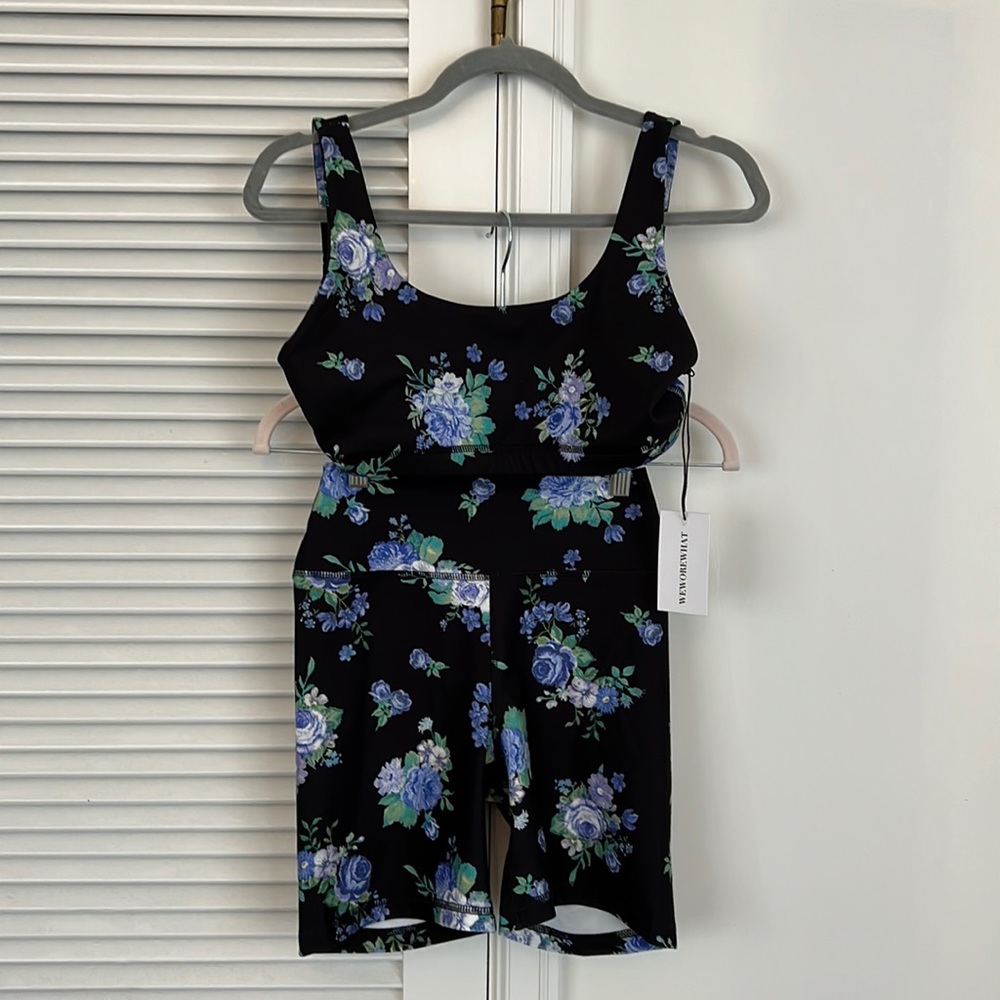 Weworewhat floral set